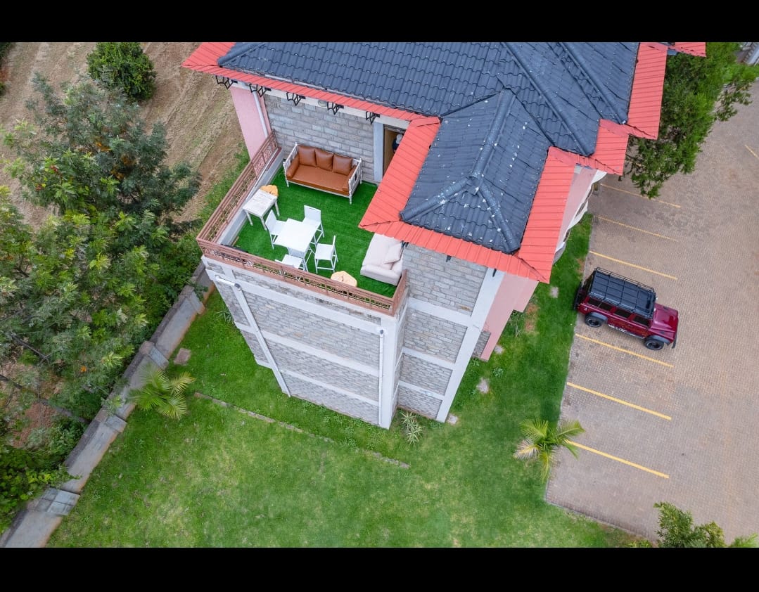 Attention: Luxury Nanyuki Villa